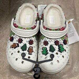 NWT Classiclined Holiday Charm Crocs Clog W9